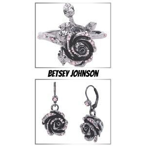 PRICE FIRM Betsey Johnson Pink Crystal Rose Bangle Bracelet Earrings Set